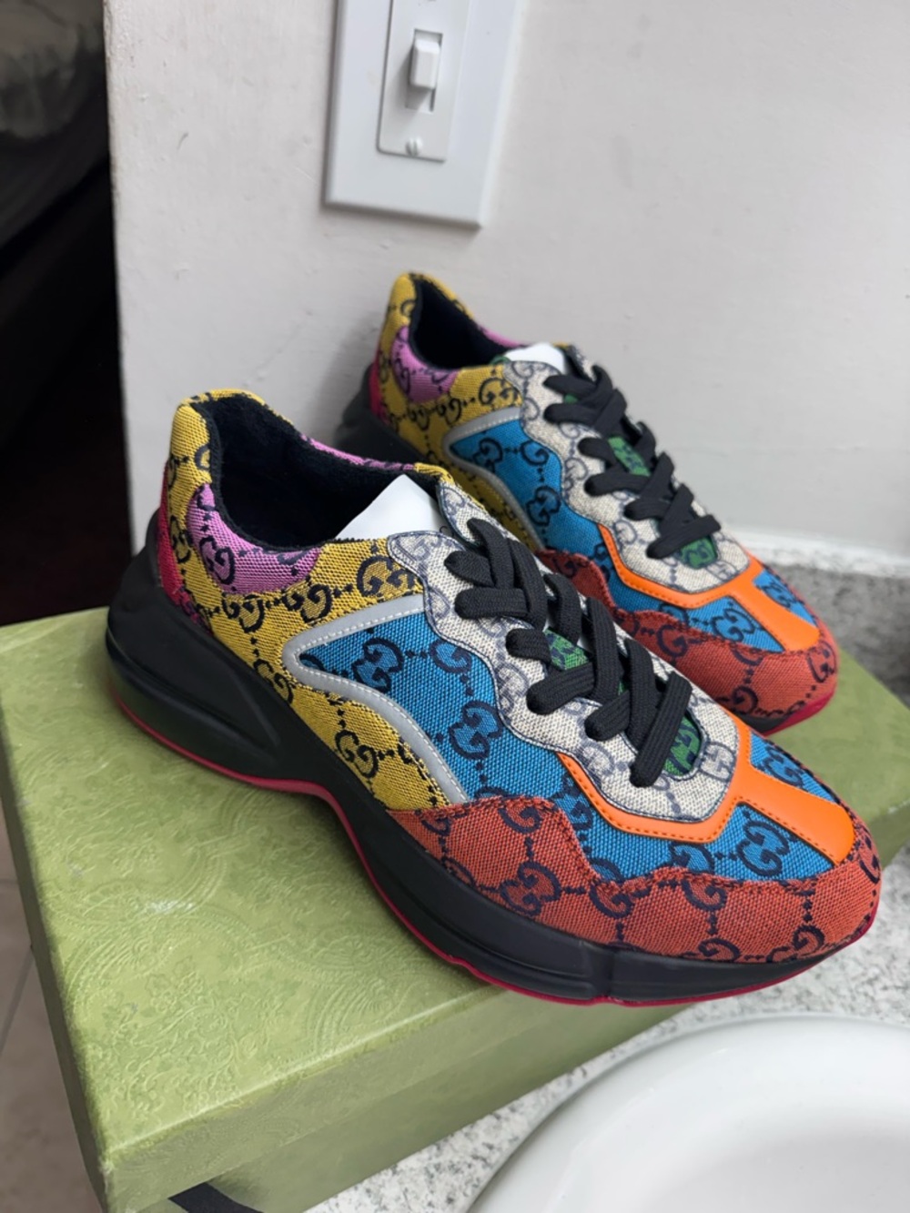 Gucci Multicolor GG Logo Patchwork Sneakers - Picture 2 of 3